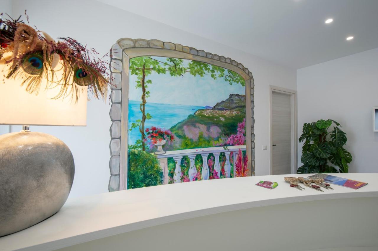 B&B L'Amaranto อาเจโรลา ภายนอก รูปภาพ